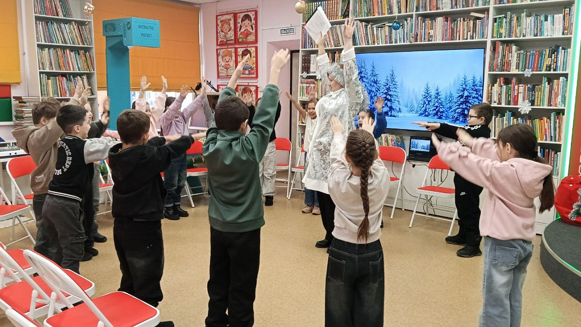Новогоднее настроение в детской библиотеке