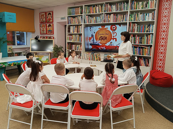 Час веселого чтения «Озорной талант Д.Хармса»: детская библиотека